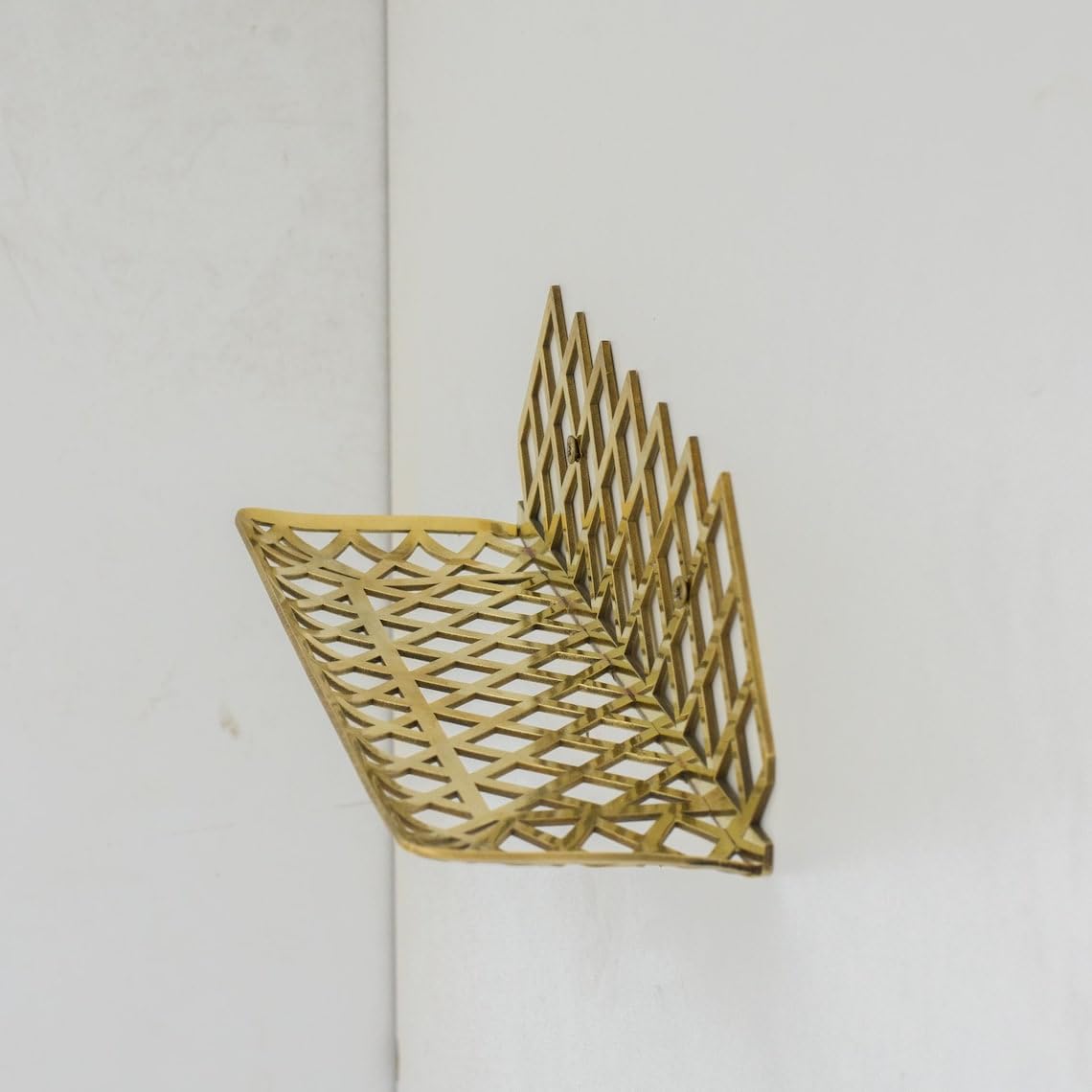 Solid Brass Wall Shower Shelf with Slotted Drainage Grid (12 - Detail Close-up